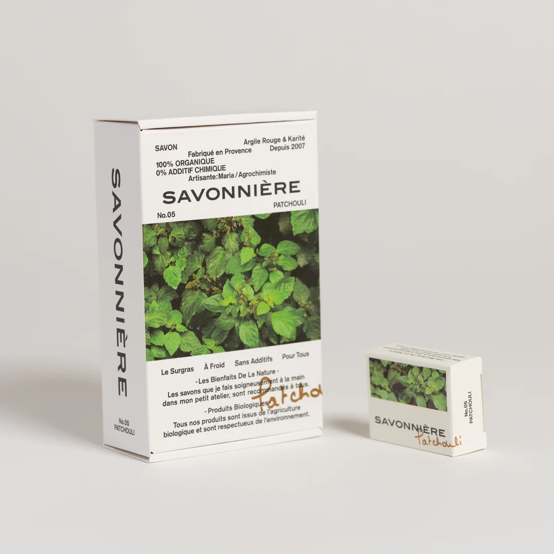 レッドクレイとカリテバター