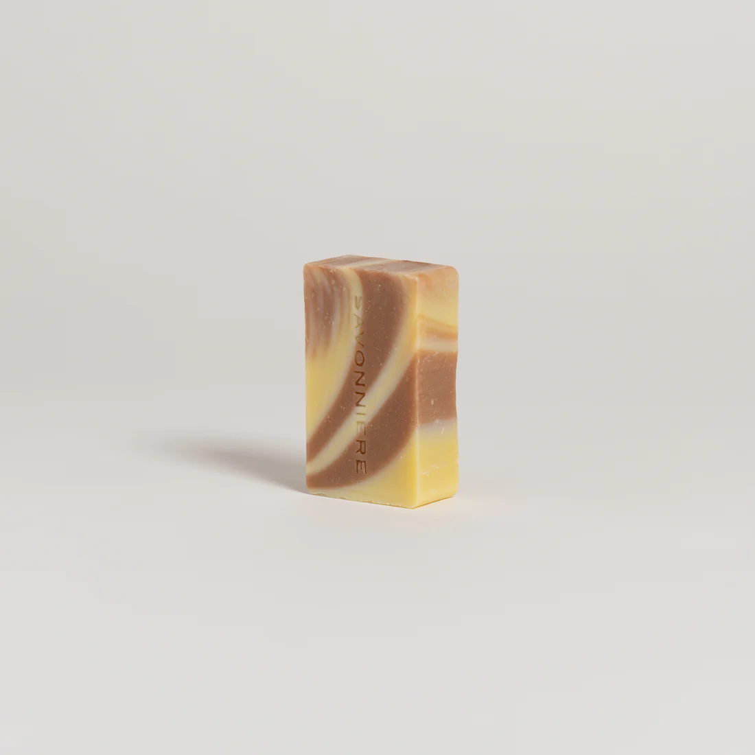 レッドクレイとカリテバター