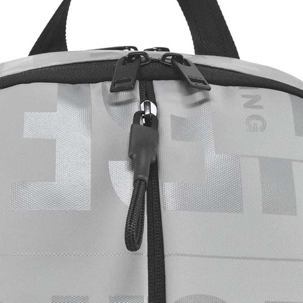 バックパック X07651 P3893 T8013