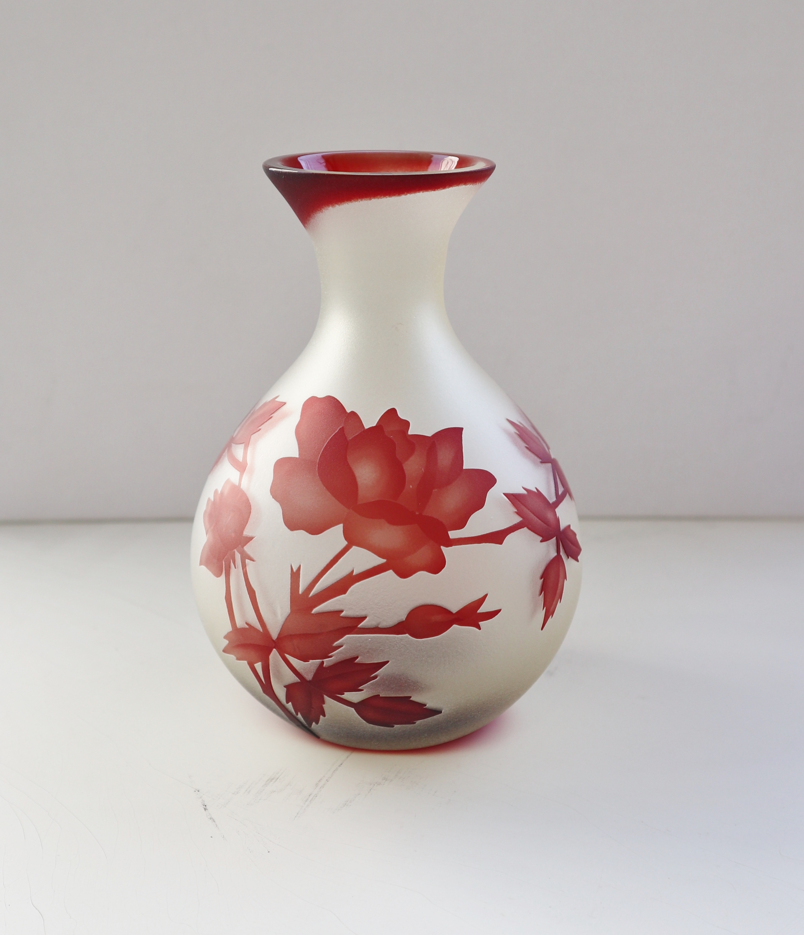 一輪挿し 花器 赤いバラ