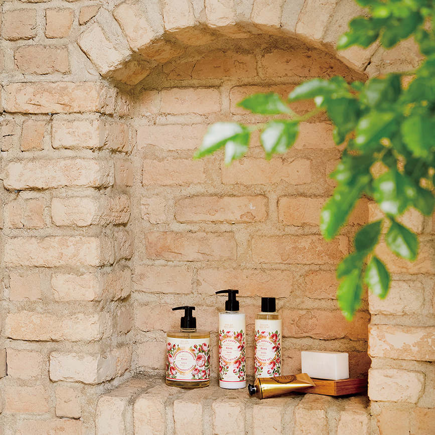 エッセンシャルズCA シャワージェル