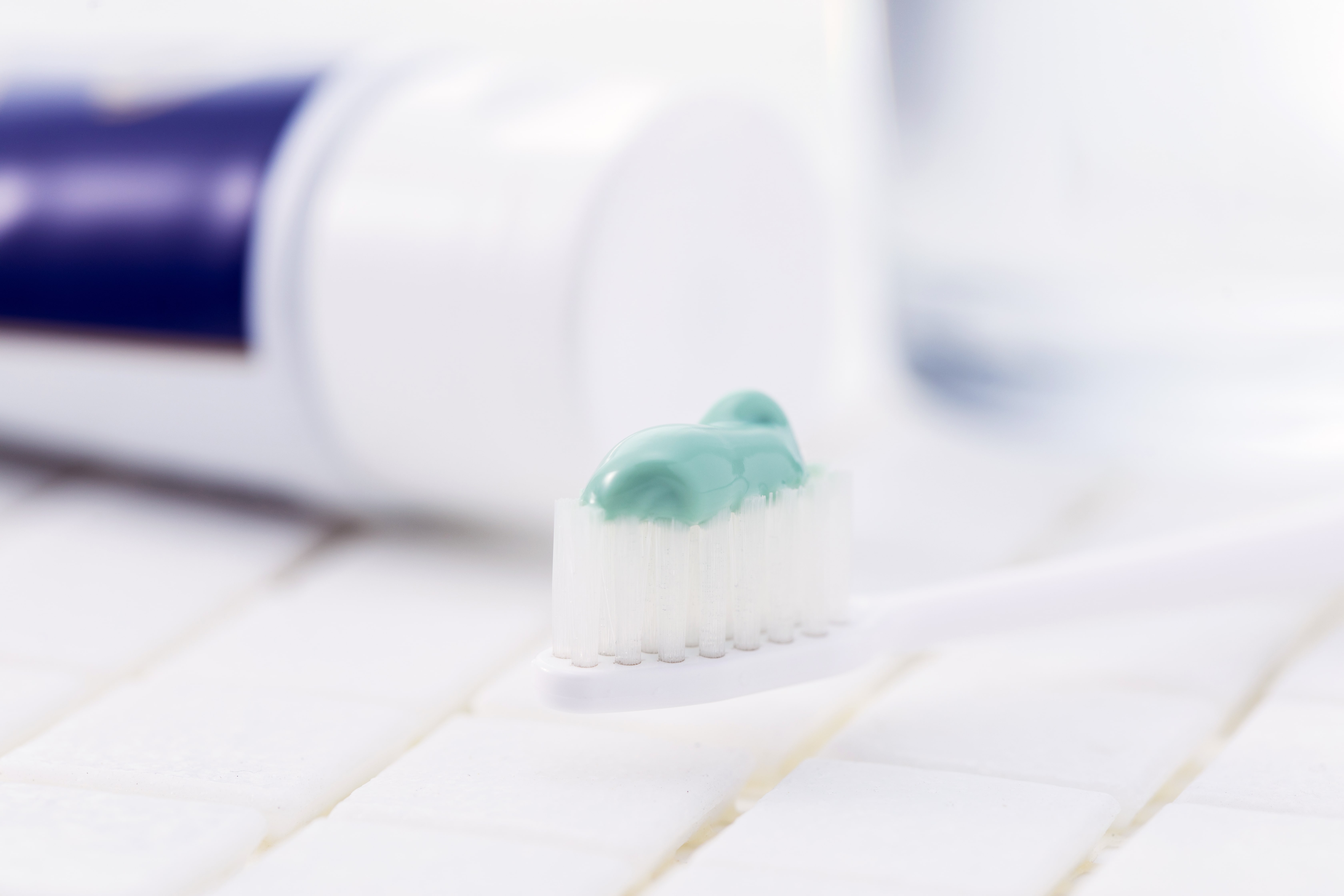 ニュージーランド産プロポリス入りマヌカハニーMGO400＋歯磨き・マヌカとオリゴのハンドクリームセット