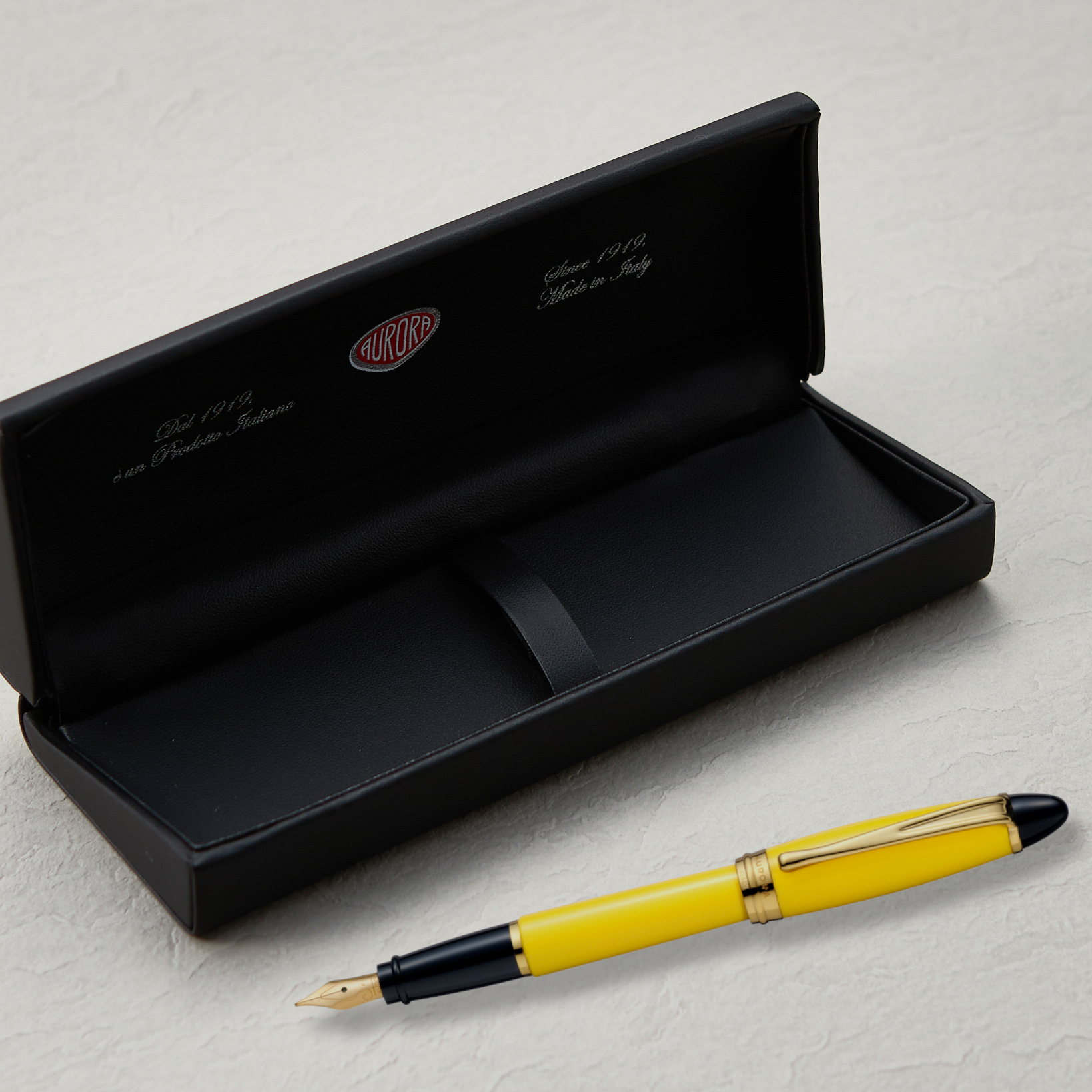 イプシロン 万年筆 F（細字）