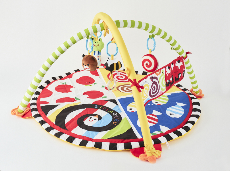 わらう！なきやむ！しましまぐるぐる遊んで成長やわらかカラフルジム