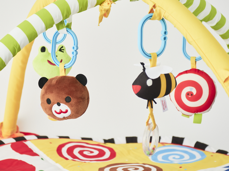 わらう！なきやむ！しましまぐるぐる遊んで成長やわらかカラフルジム