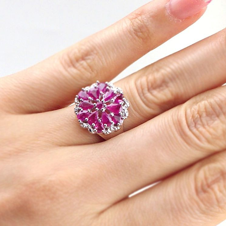 【Clementia】ルビー カクテルリング ペアードロップ カットリング