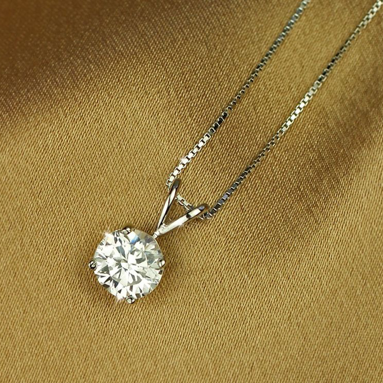 【Clementia】ラウンドブリリアントカットソリティアネックレス