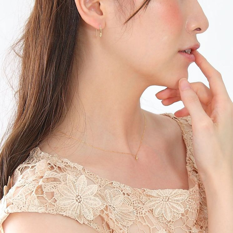 【Clementia】K18 イエローゴールド ヘリオス ダイヤモンド ピアス