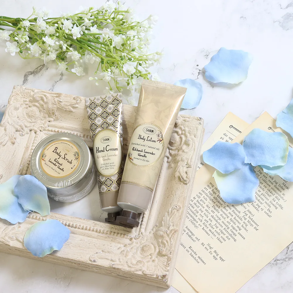 ≪超目玉☆12月≫ SABON ヘアケアセット かわいい箱付き！ - ヘアケア