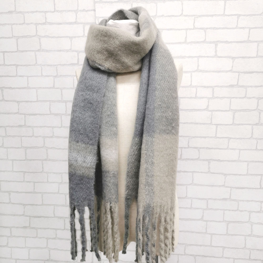 ボリュームフリンジチェックストール2