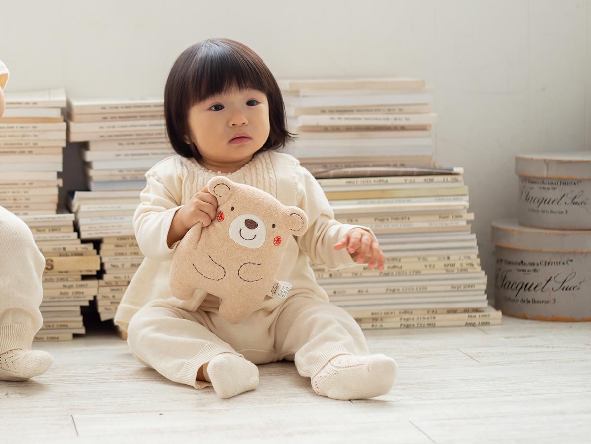 ＜オーガニック＞くまのだっこラトルとスタイ