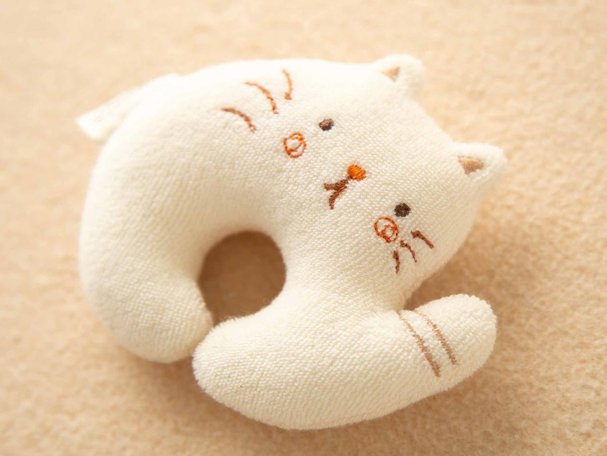 ＜オーガニック＞ネコの三角スタイとにぎにぎ