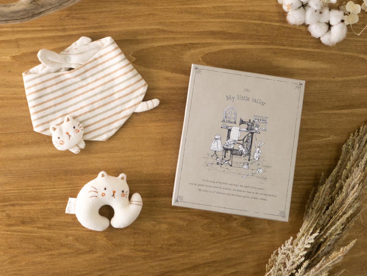 ＜オーガニック＞ネコの三角スタイとにぎにぎ