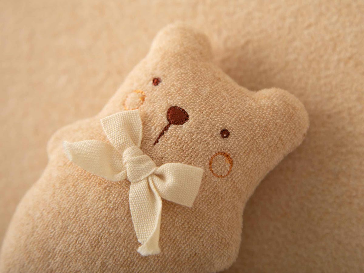 ＜オーガニック＞クマの三角スタイとにぎにぎ