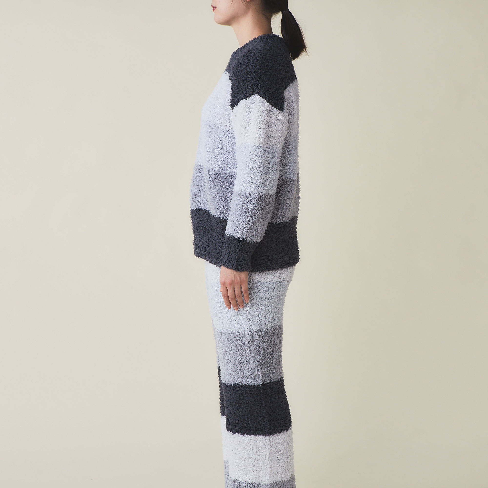 【WOMEN】リサイクルジェラート4BD プルオーバー&ロングパンツセット