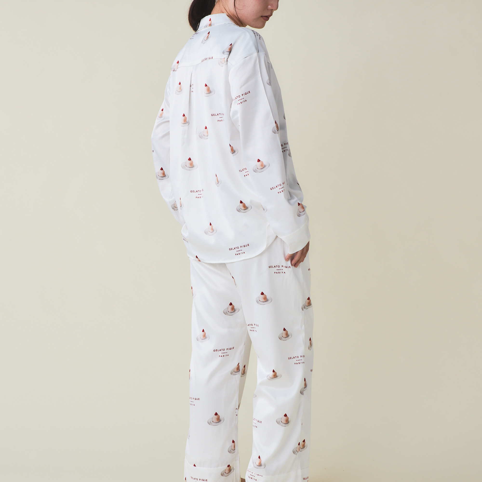 【WOMEN】【PARIYA】ケーキ柄　上下セット