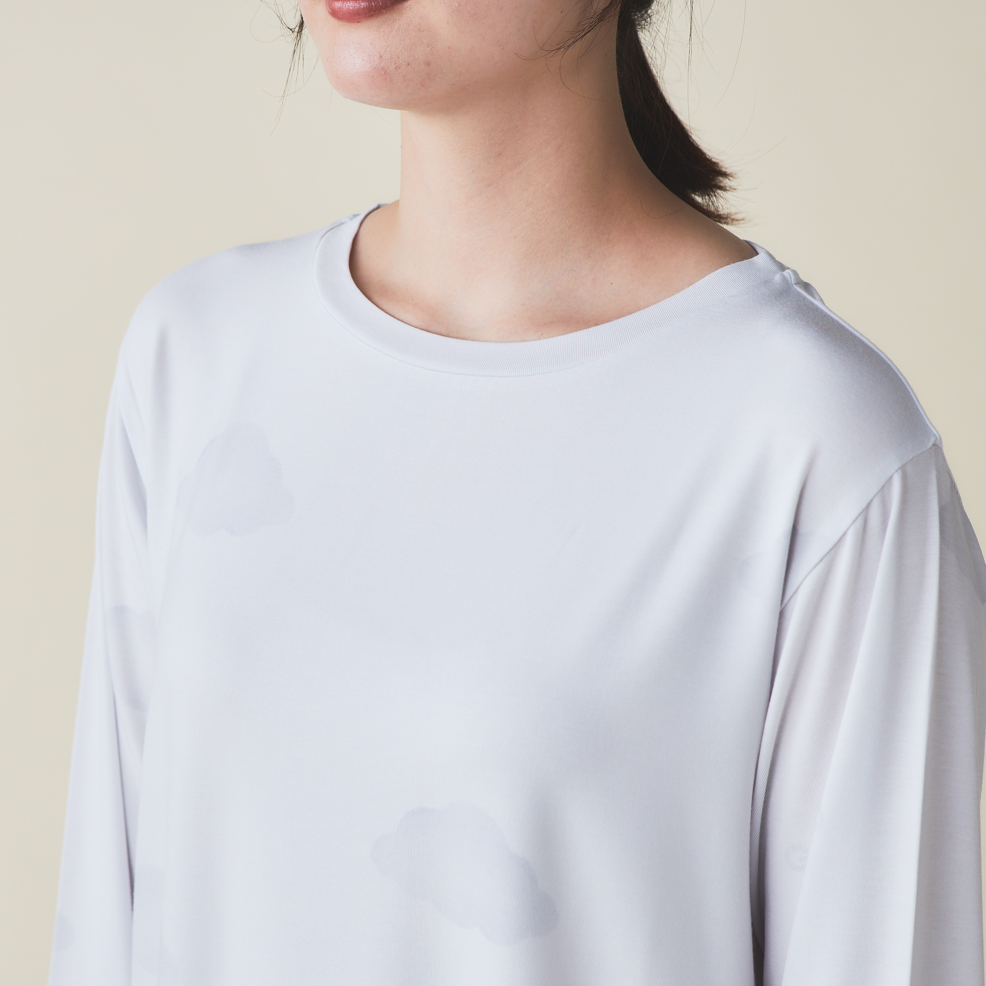 【WOMEN】ワントーンモチーフ柄　上下セット