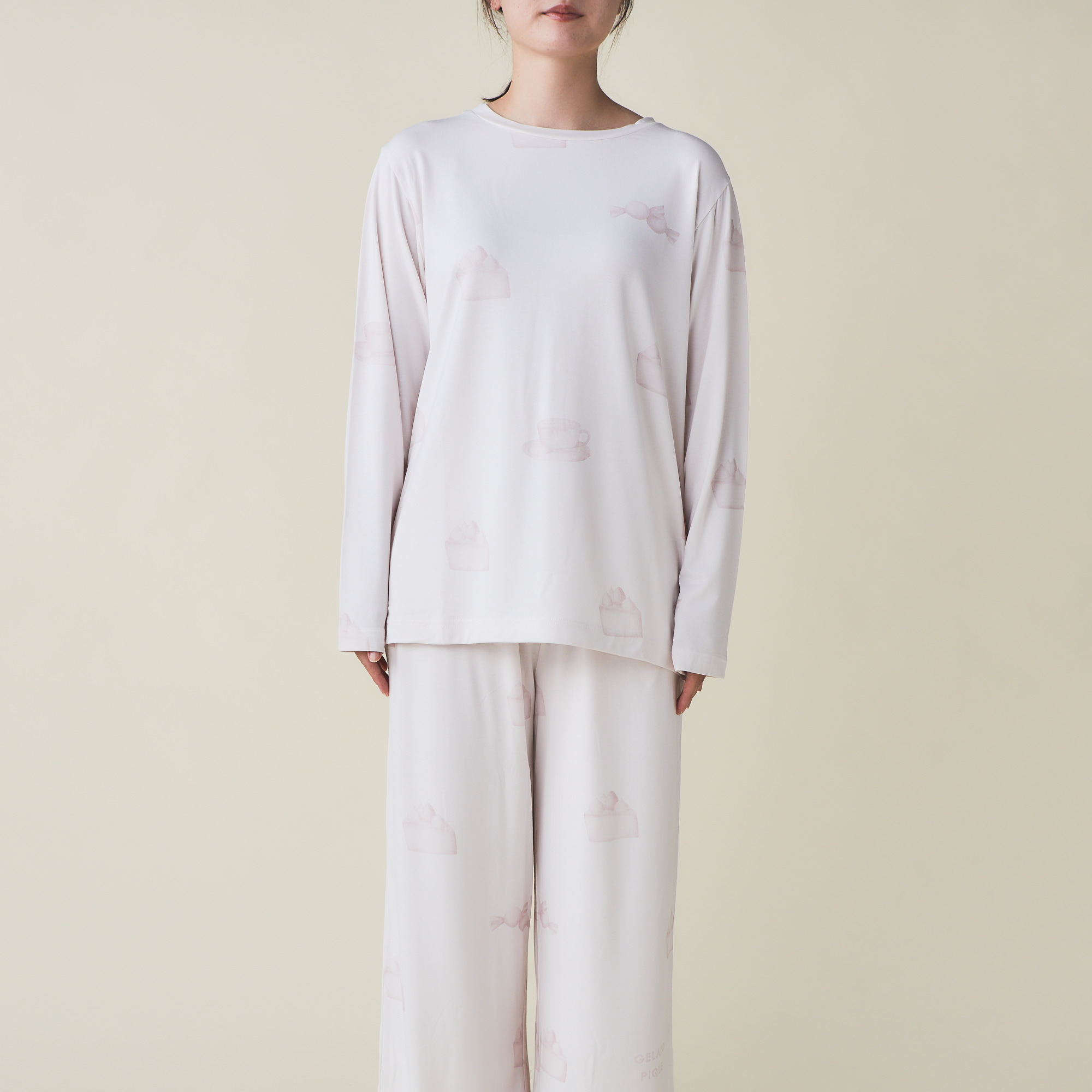 【WOMEN】ワントーンモチーフ柄　上下セット