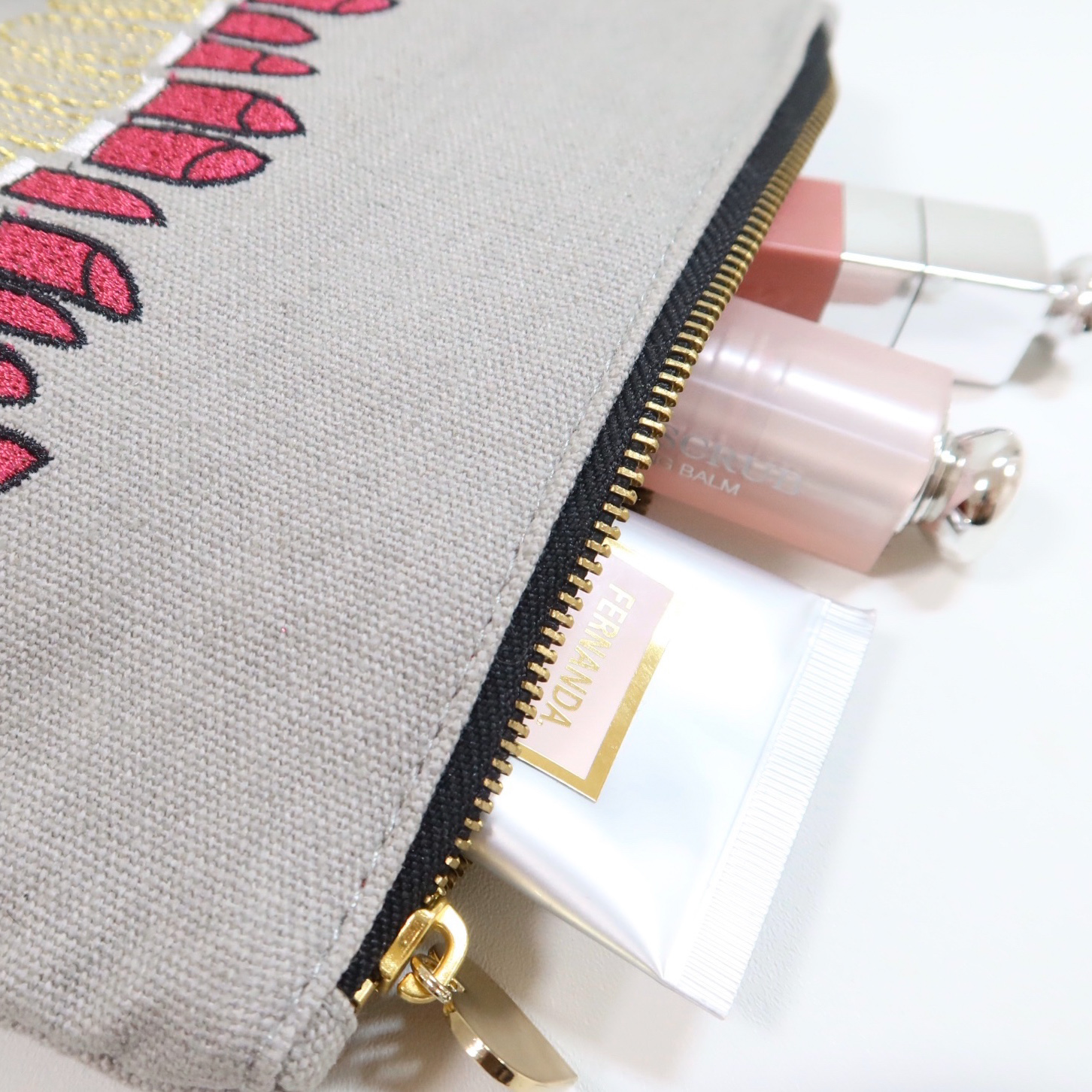 classic lipstick pouch Noir