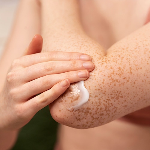 ホワイトムスク　ボディローション