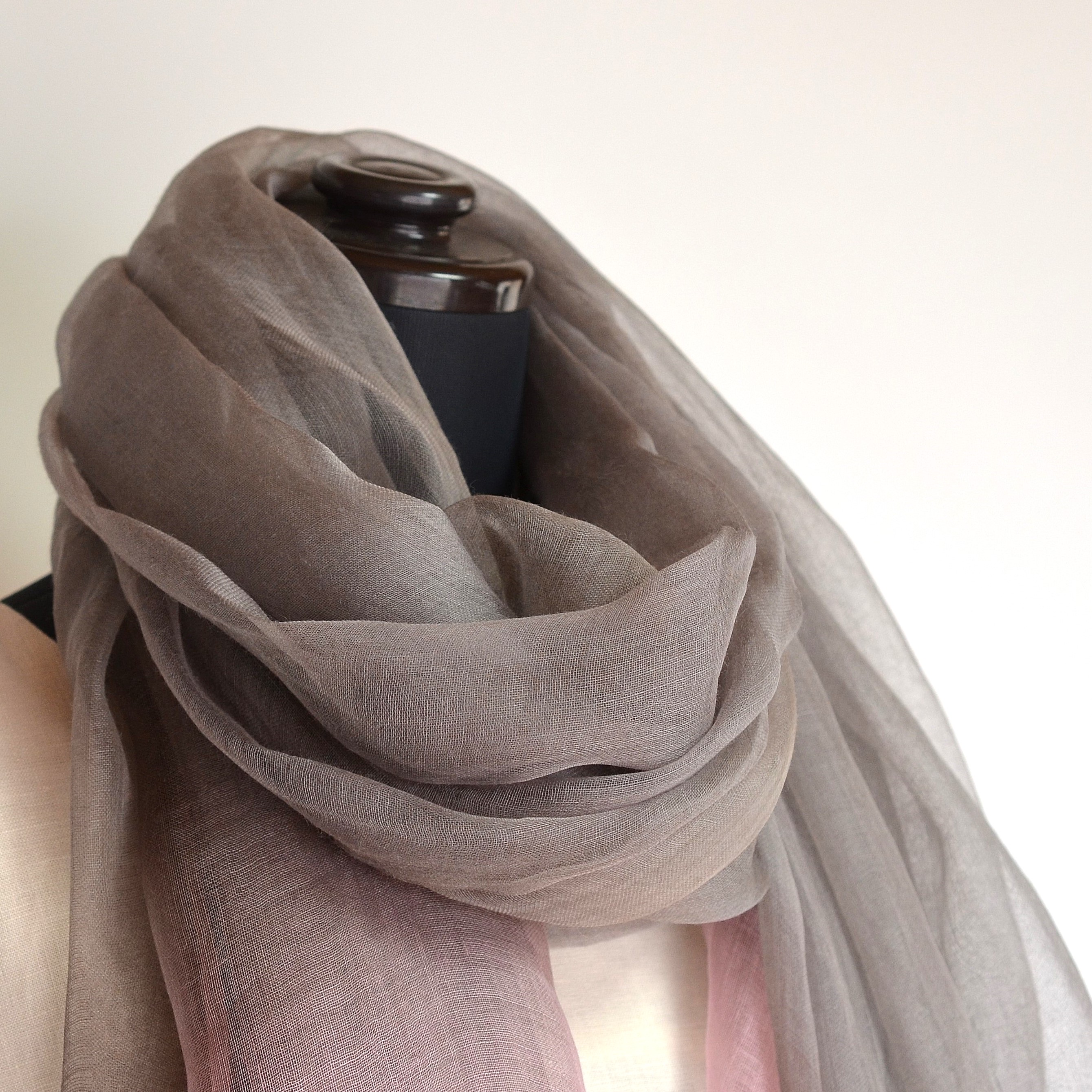 【harukii】日本製 麻100％ぼかし染ラミー薄羽ストール2019 Ｌ