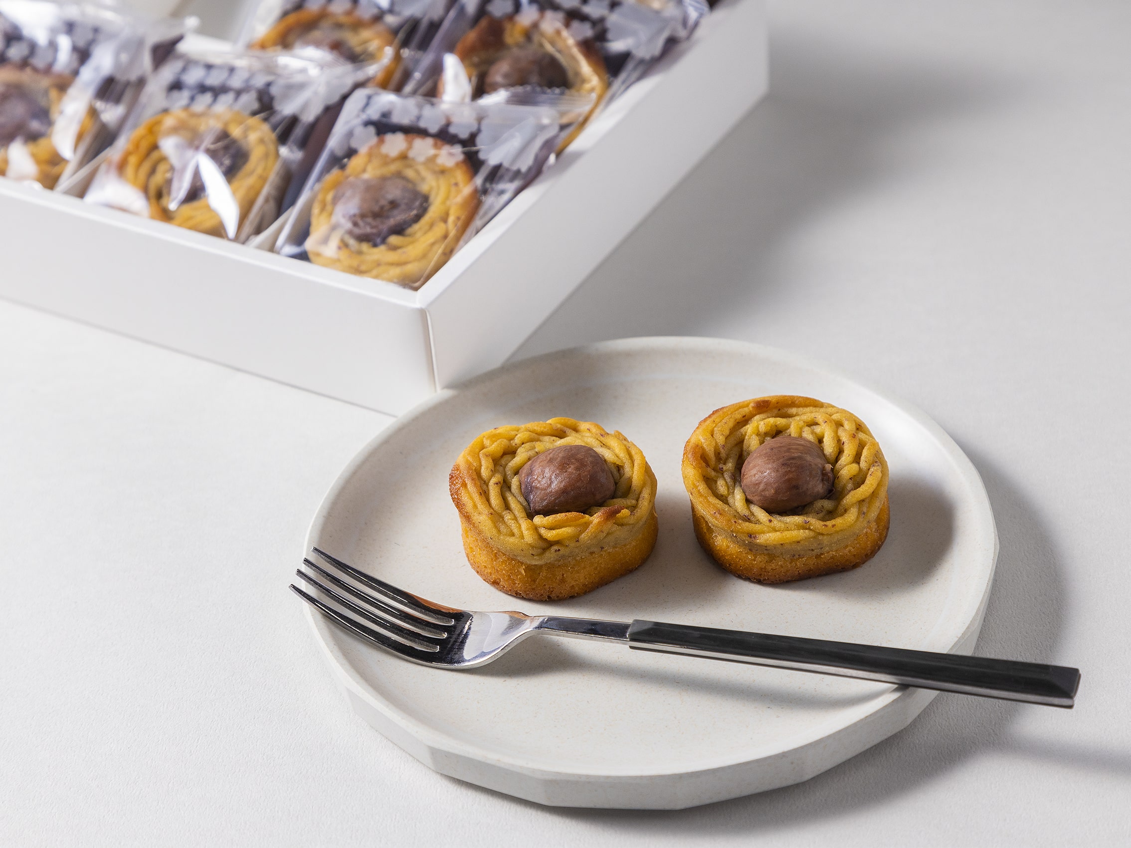 丹波撰菓　焼きモンブラン～丹波栗のせ～