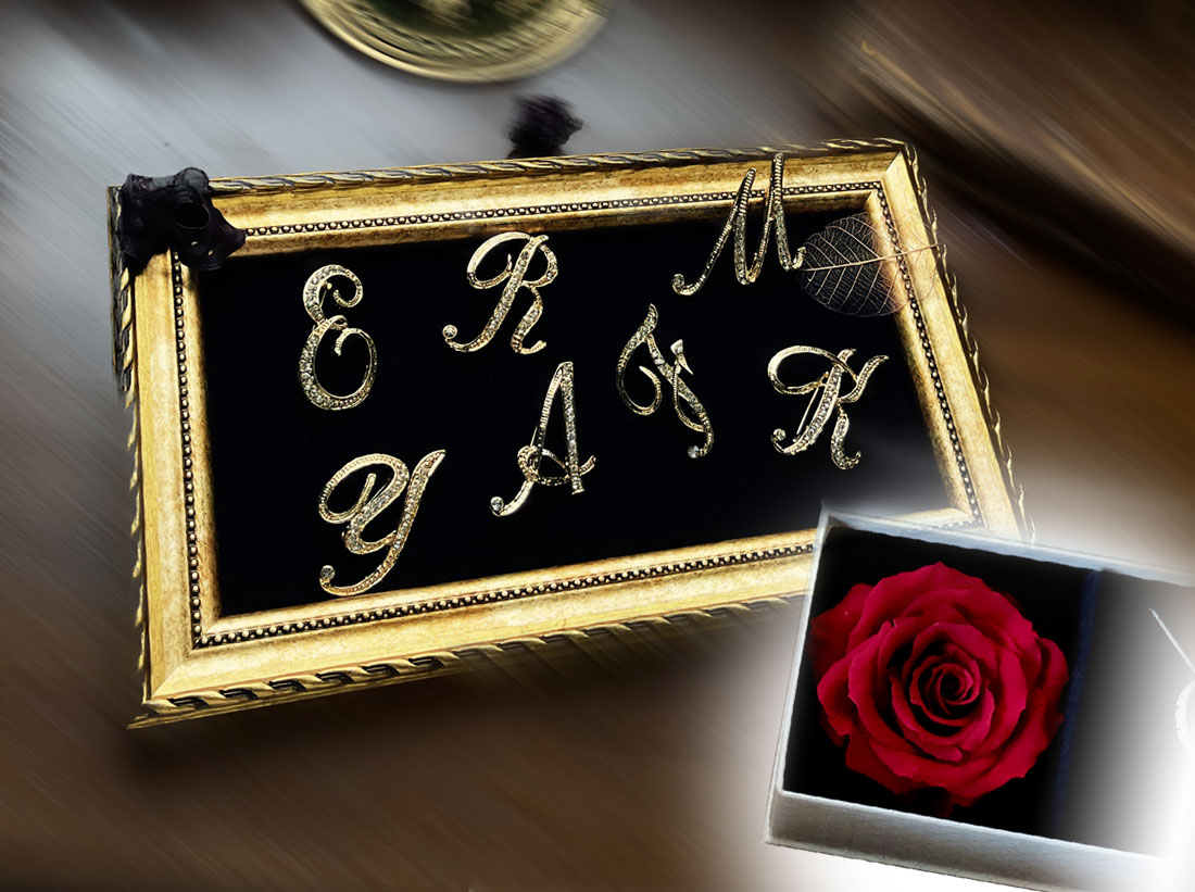 Clementia】アルファベット イニシャルブローチ | Clementia