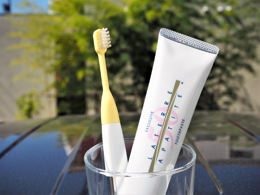 薬用歯磨きラテール