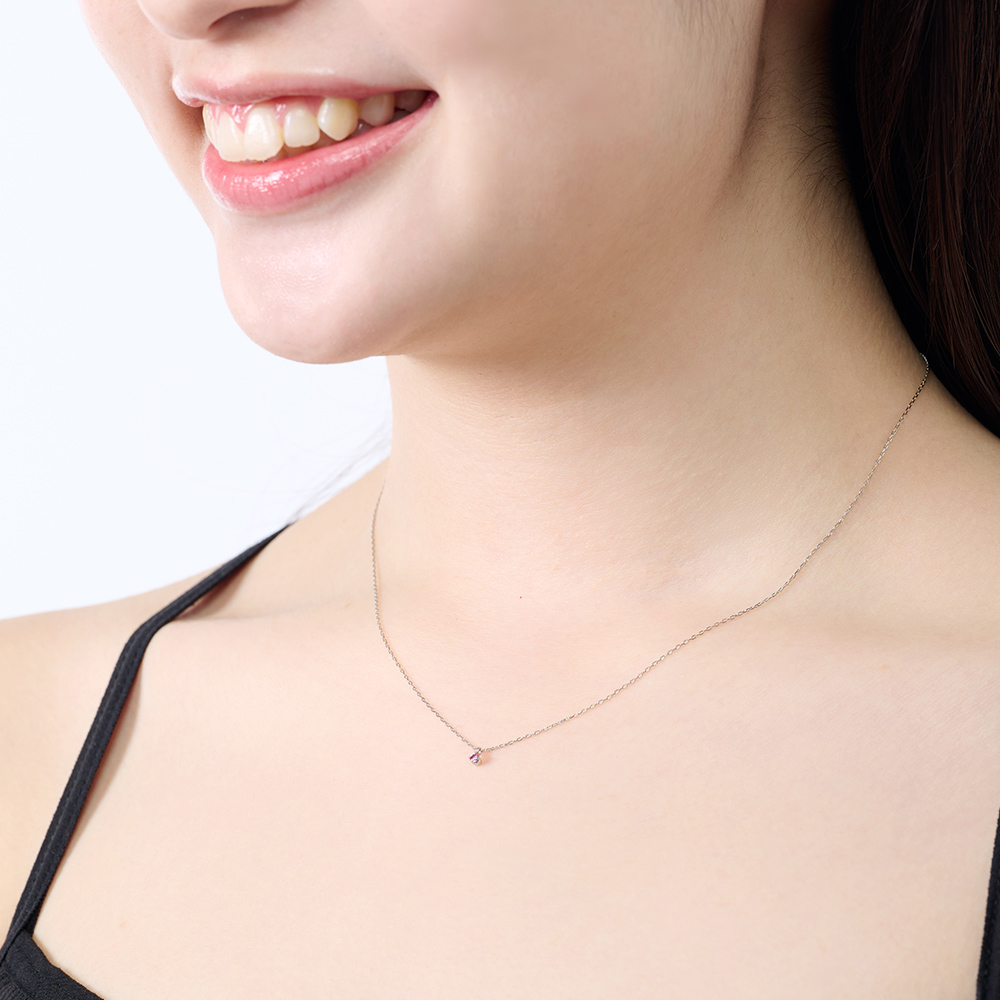 0.03ct ピンクダイヤモンド プラチナネックレス