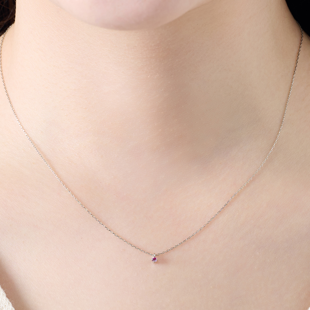 0.03ct ピンクダイヤモンド プラチナネックレス