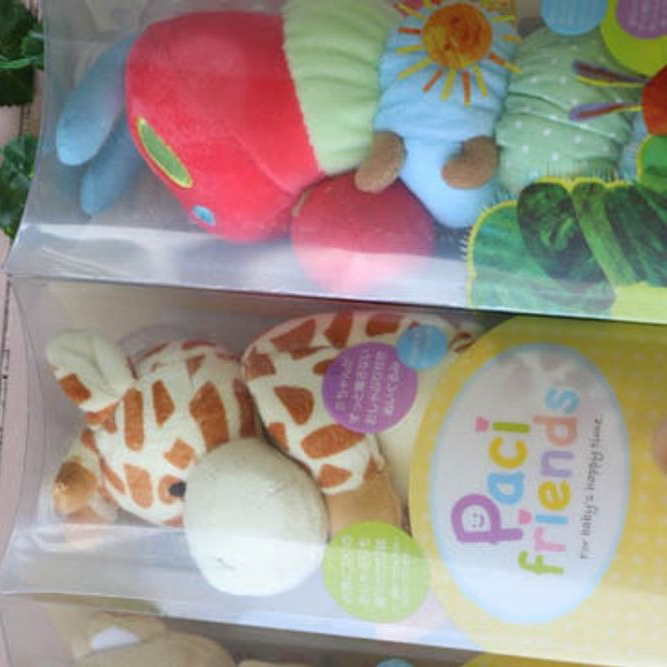 おしゃぶり付き抱っこぬいぐるみ