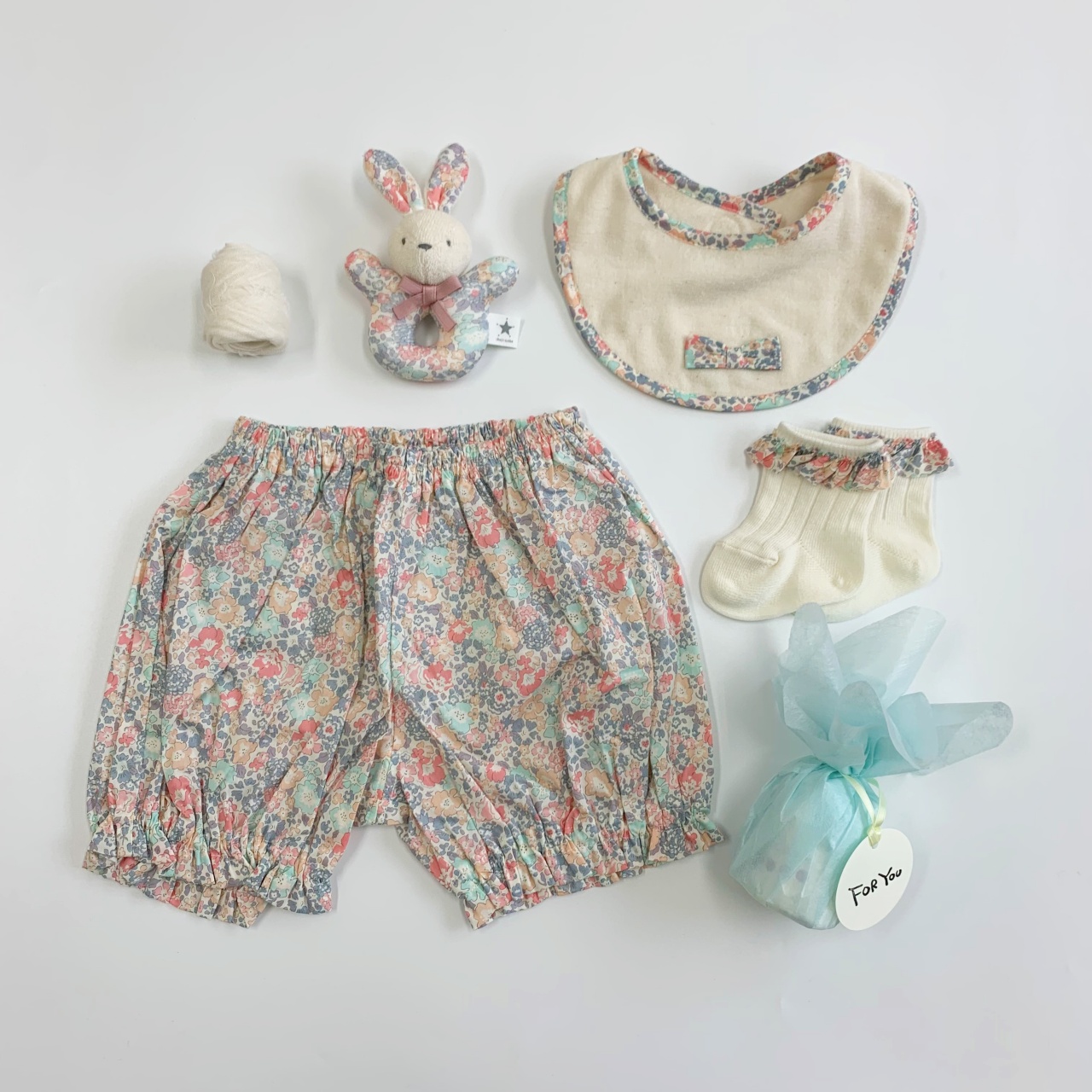 オムツケーキ リバティ　379759