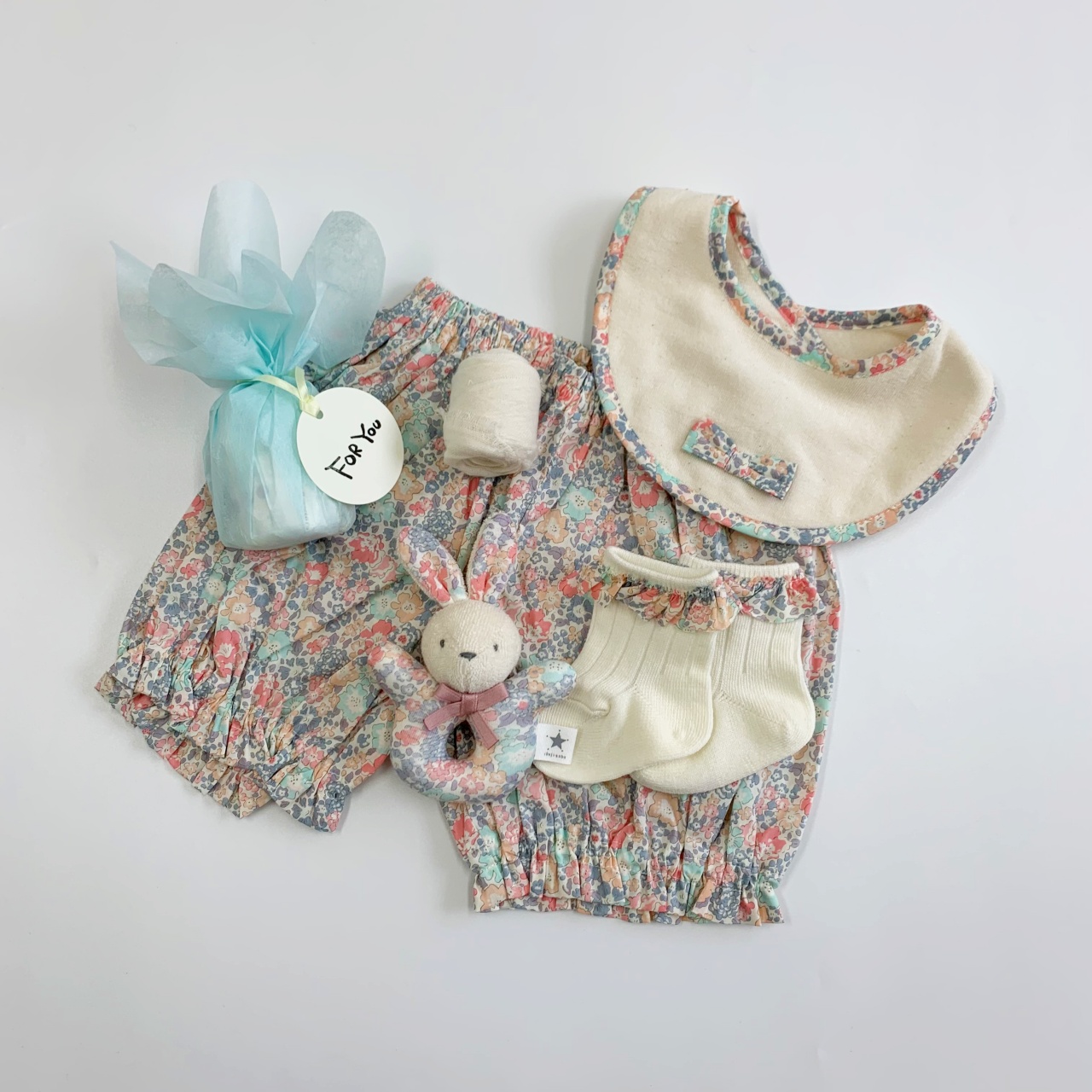 オムツケーキ リバティ　379759