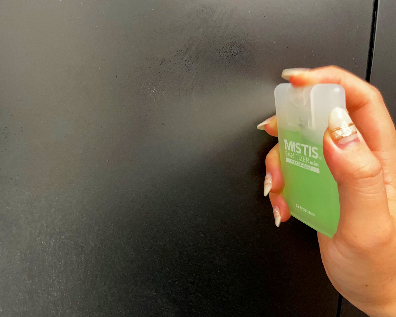 アロマ除菌スプレー　MISTIS SANITIZER　mini　(18ml)　８色セット