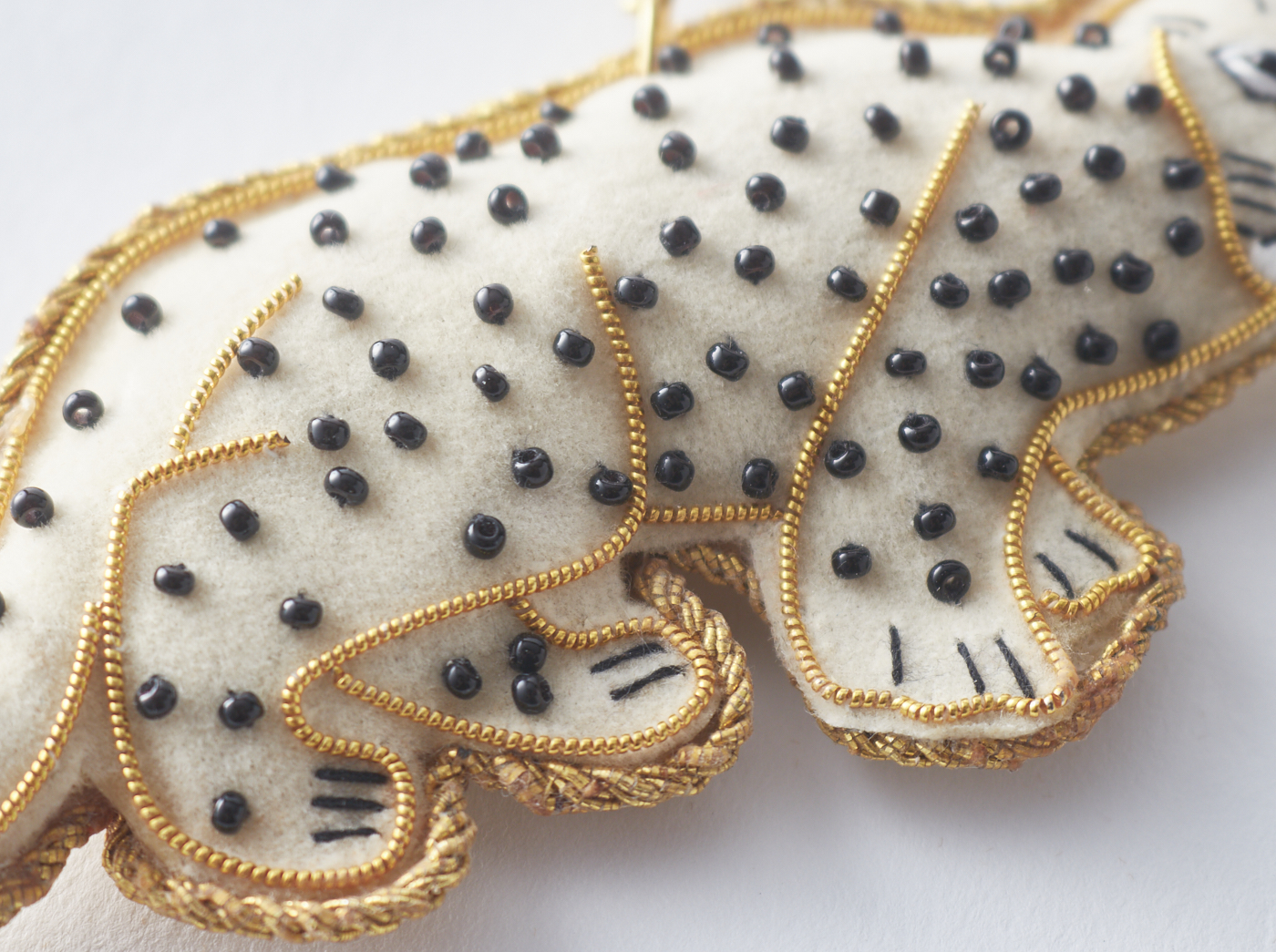 ザリ刺繍キーホルダー