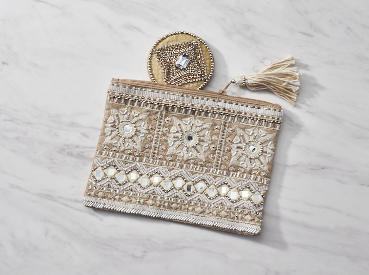 ビーズ刺繍フラットポーチ＆手鏡セット