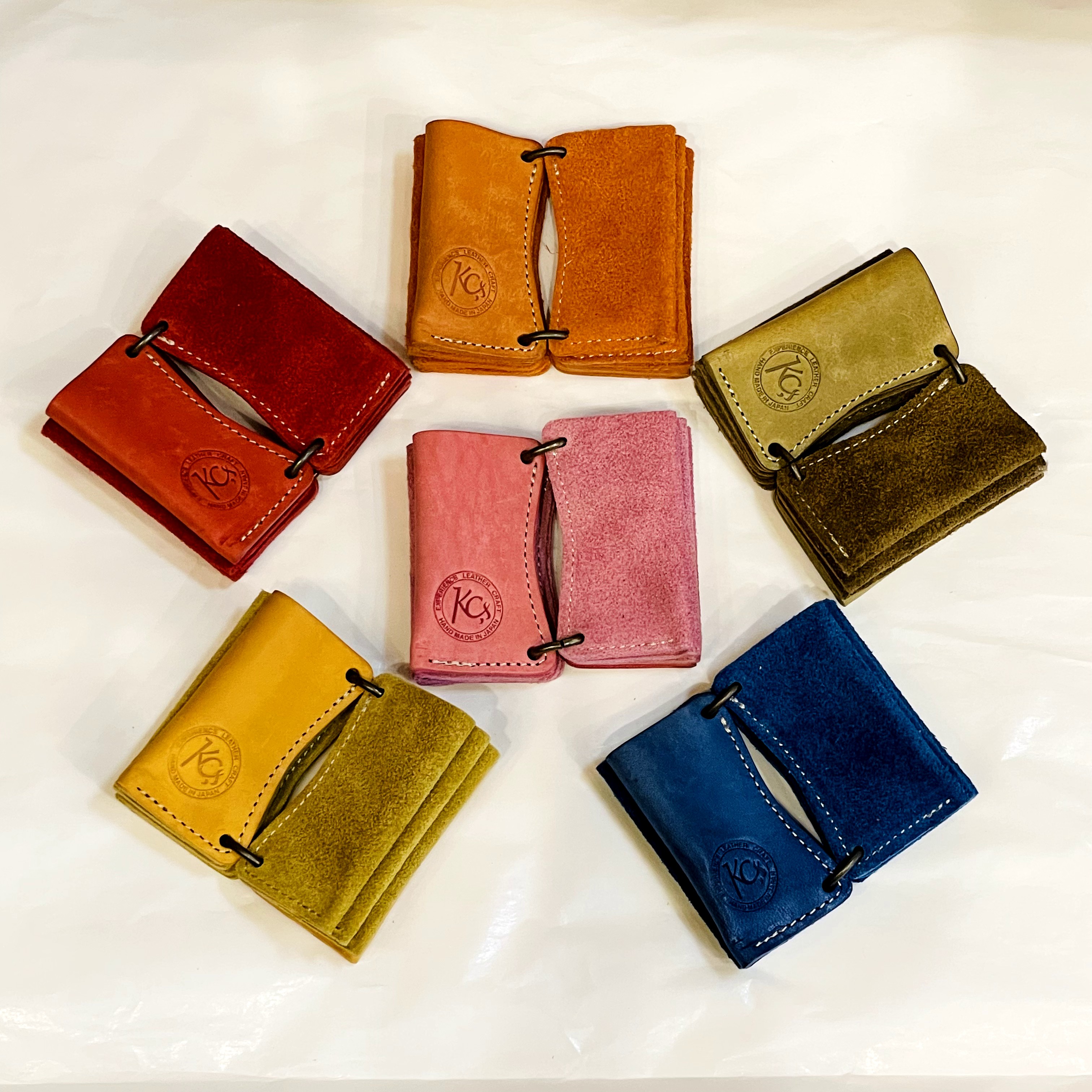 ペンスタンド Hana  ハーフヌバック