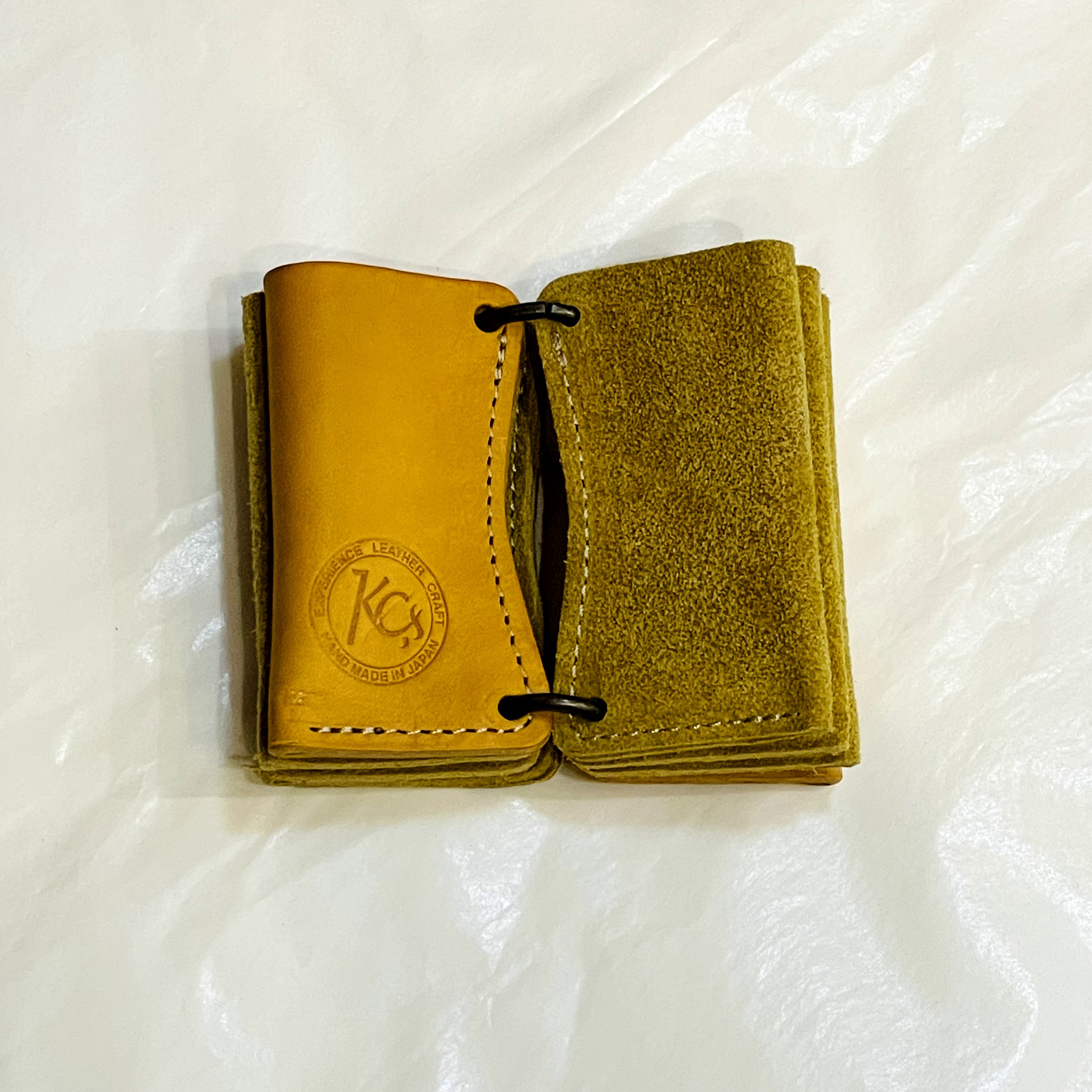 ペンスタンド Hana  ハーフヌバック