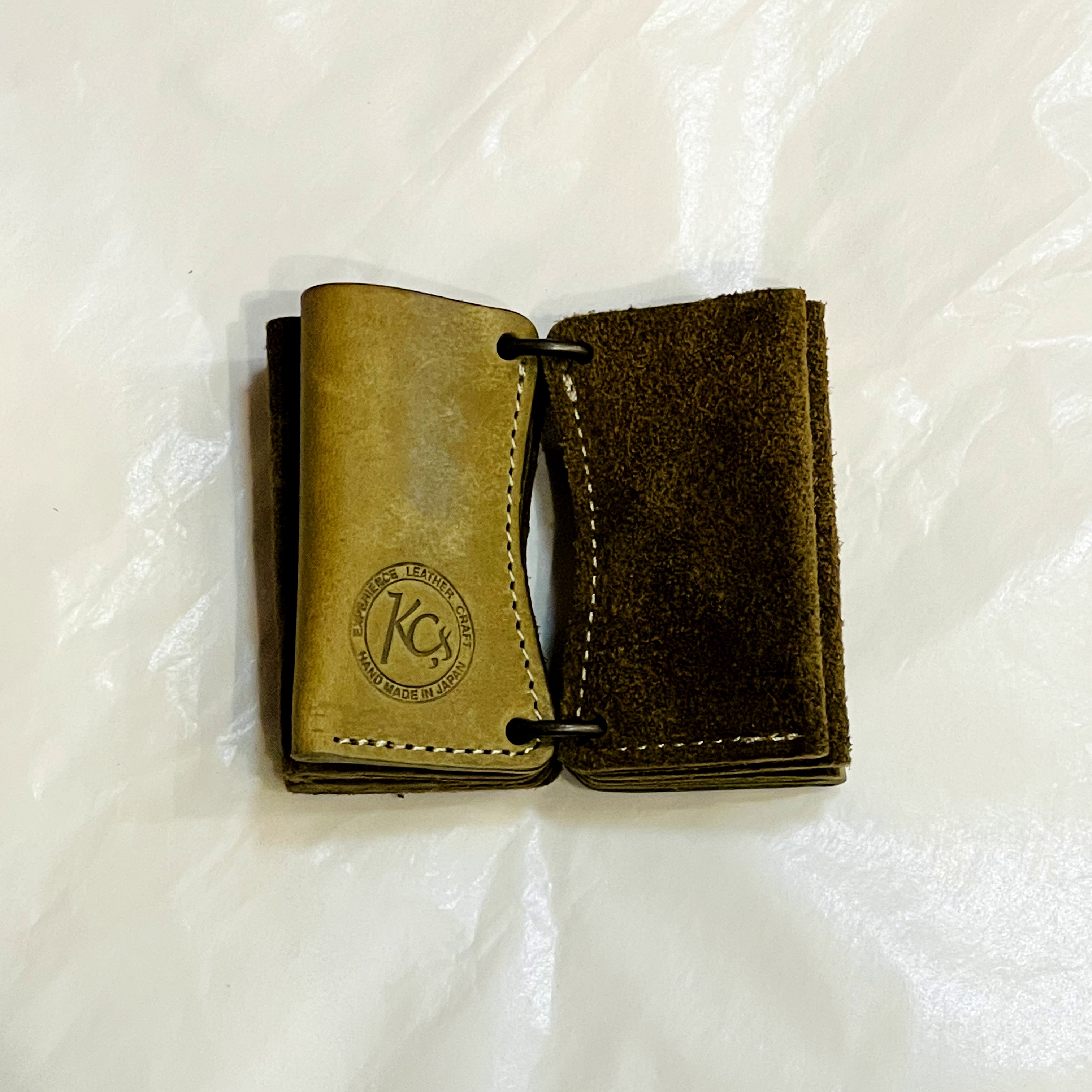 ペンスタンド Hana  ハーフヌバック