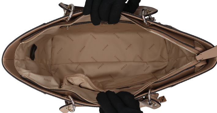 トートバッグ　KAMRYN