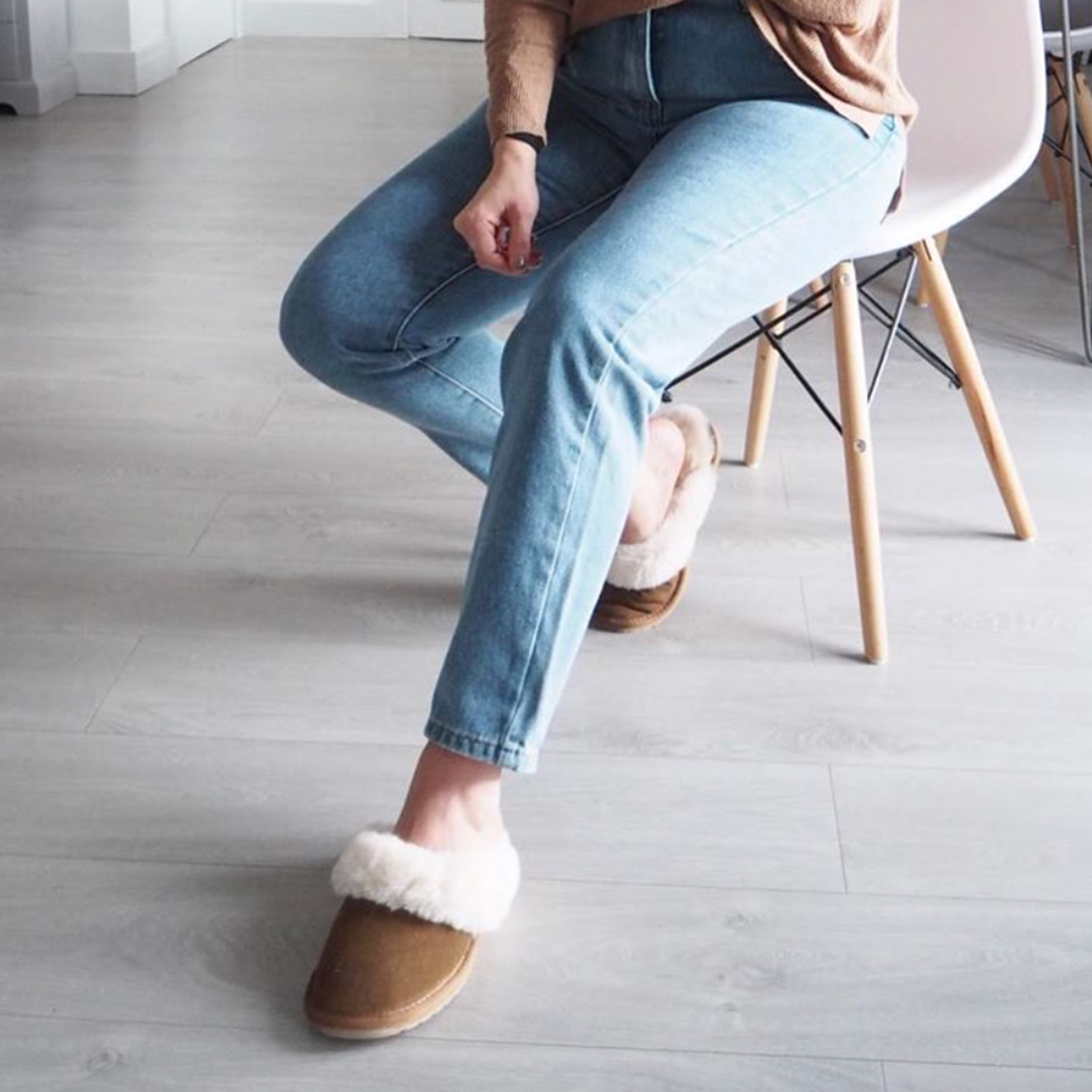 JOLIE｜ムートンでふわふわの履き心地