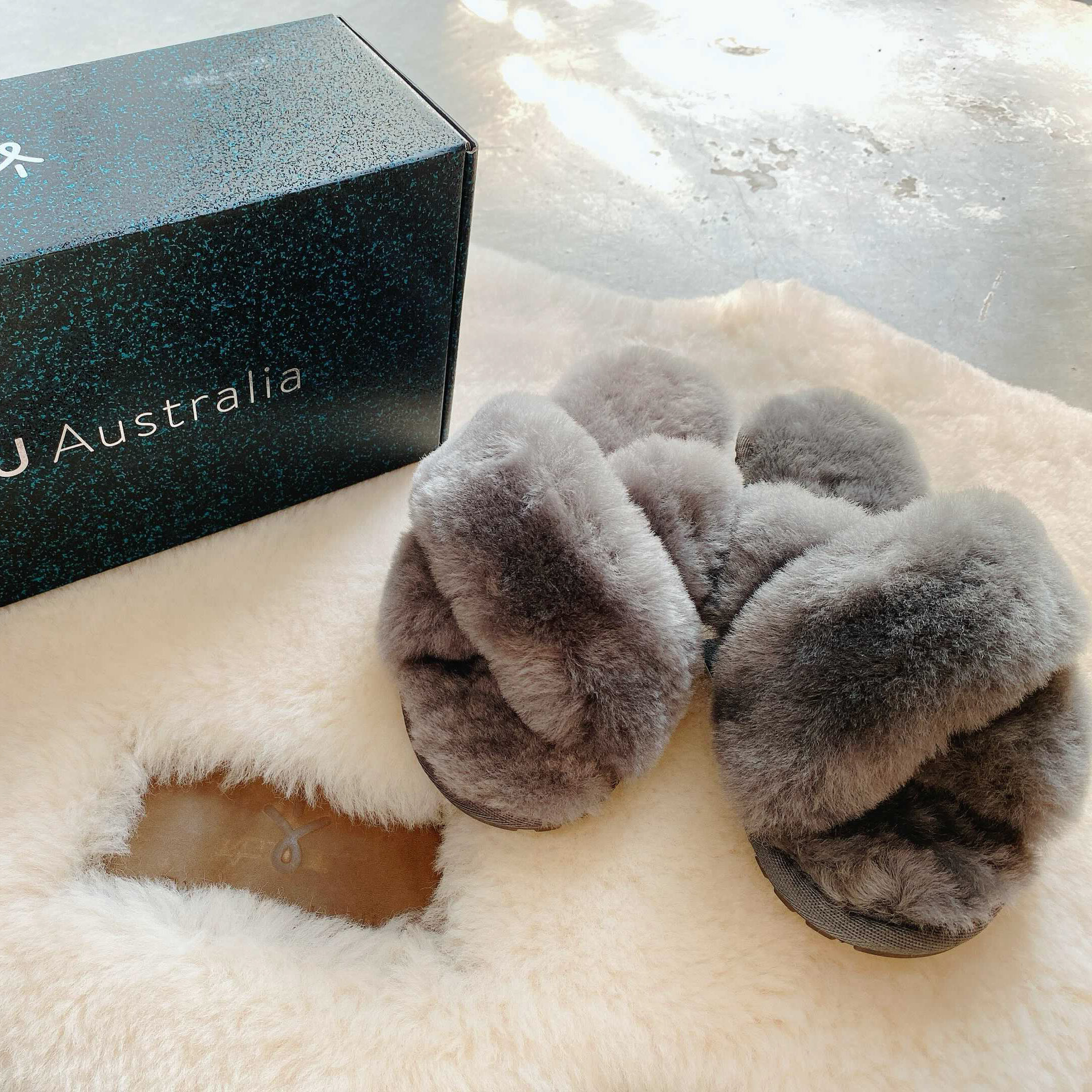 MAYBERRY｜ムートンクロスファースリッパ