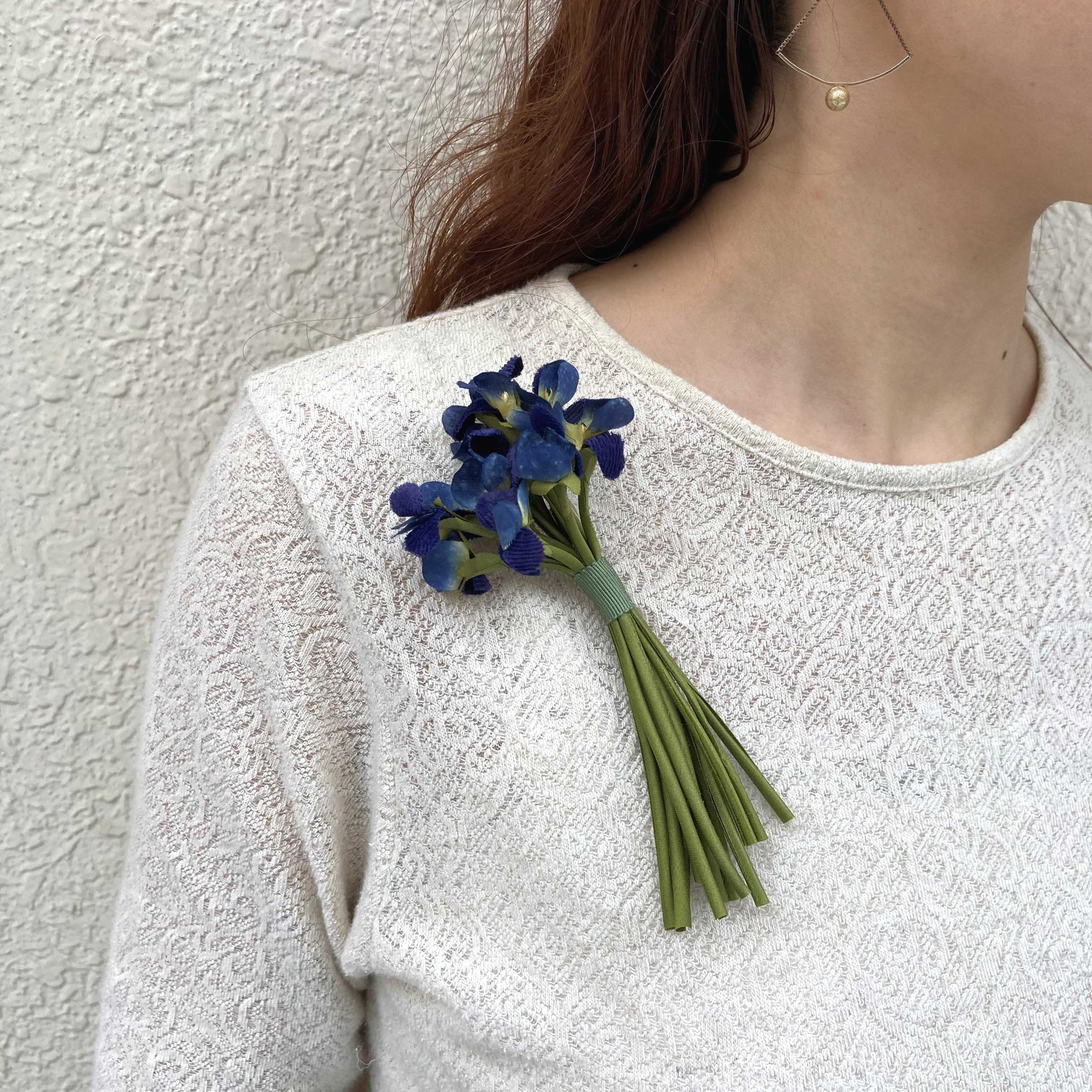 すみれブーケ コサージュ