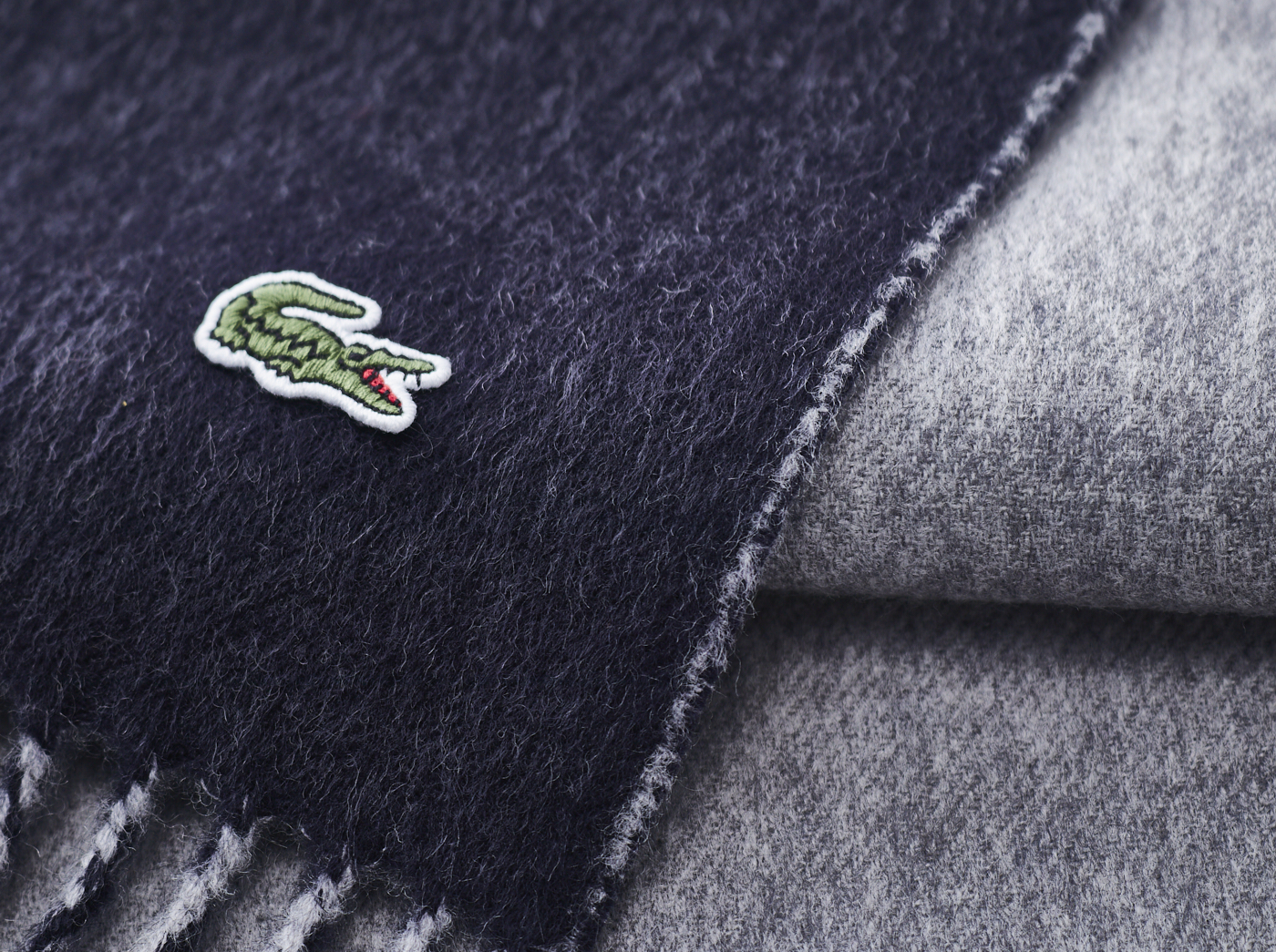 リバーシブルミニマフラー