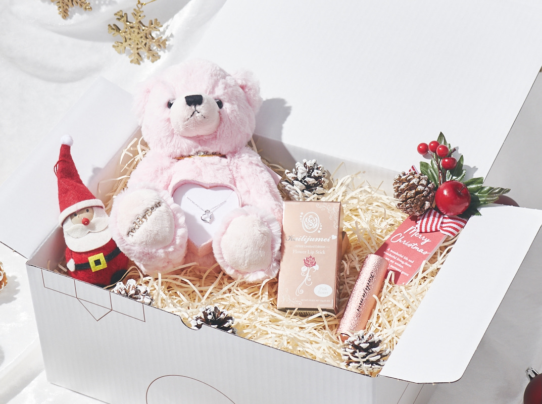 【タンプ限定名入れギフト】誕生石ネックレス & テディベア ＆ kailijumeiリップ 