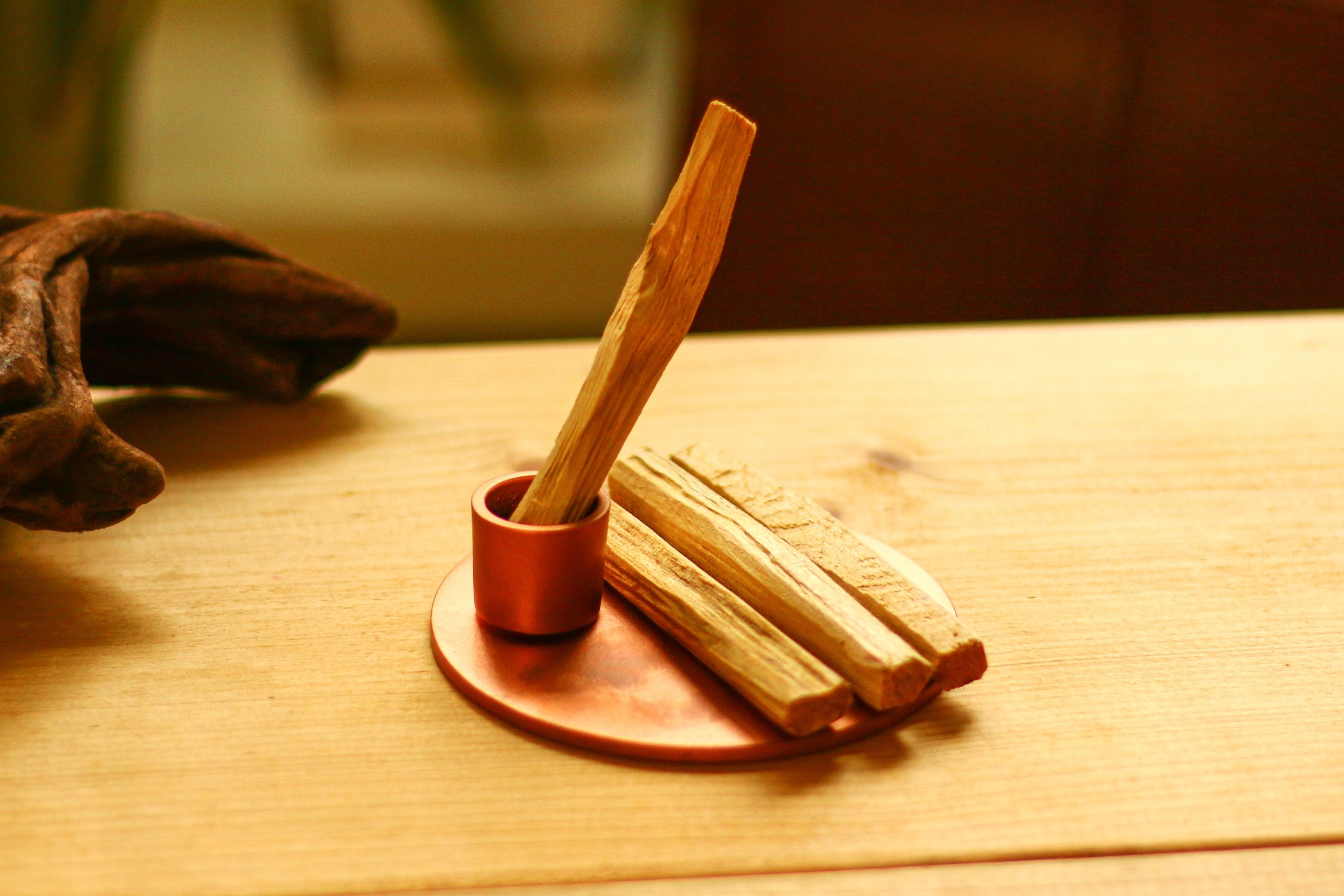 Craftman Palo Santo Plate Bronze