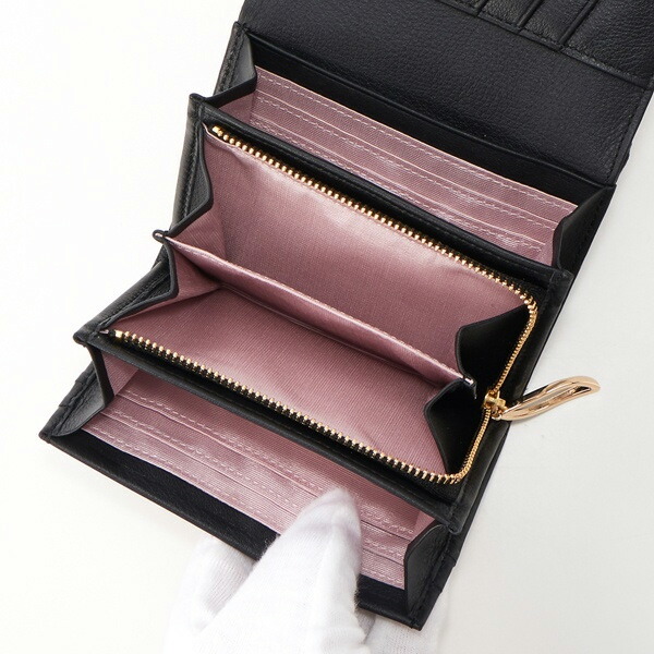 ニナリッチ NINA RICCI ルクソール かぶせ二つ折りキルト財布 ninari37