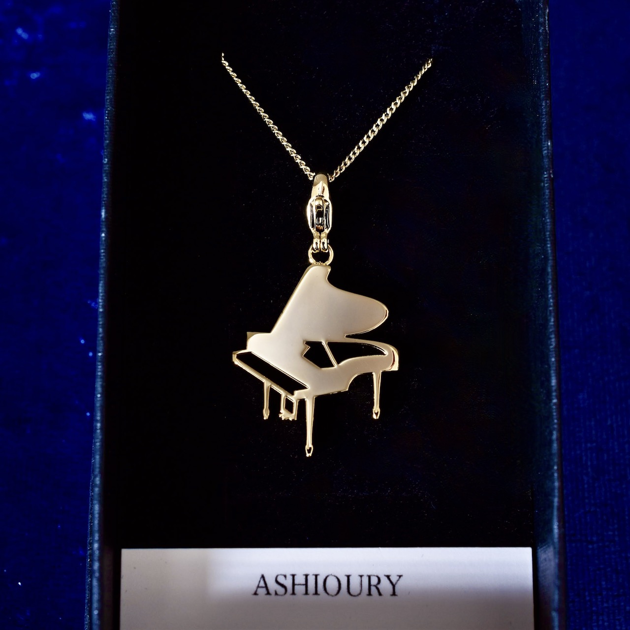 ピアノ ペンダント