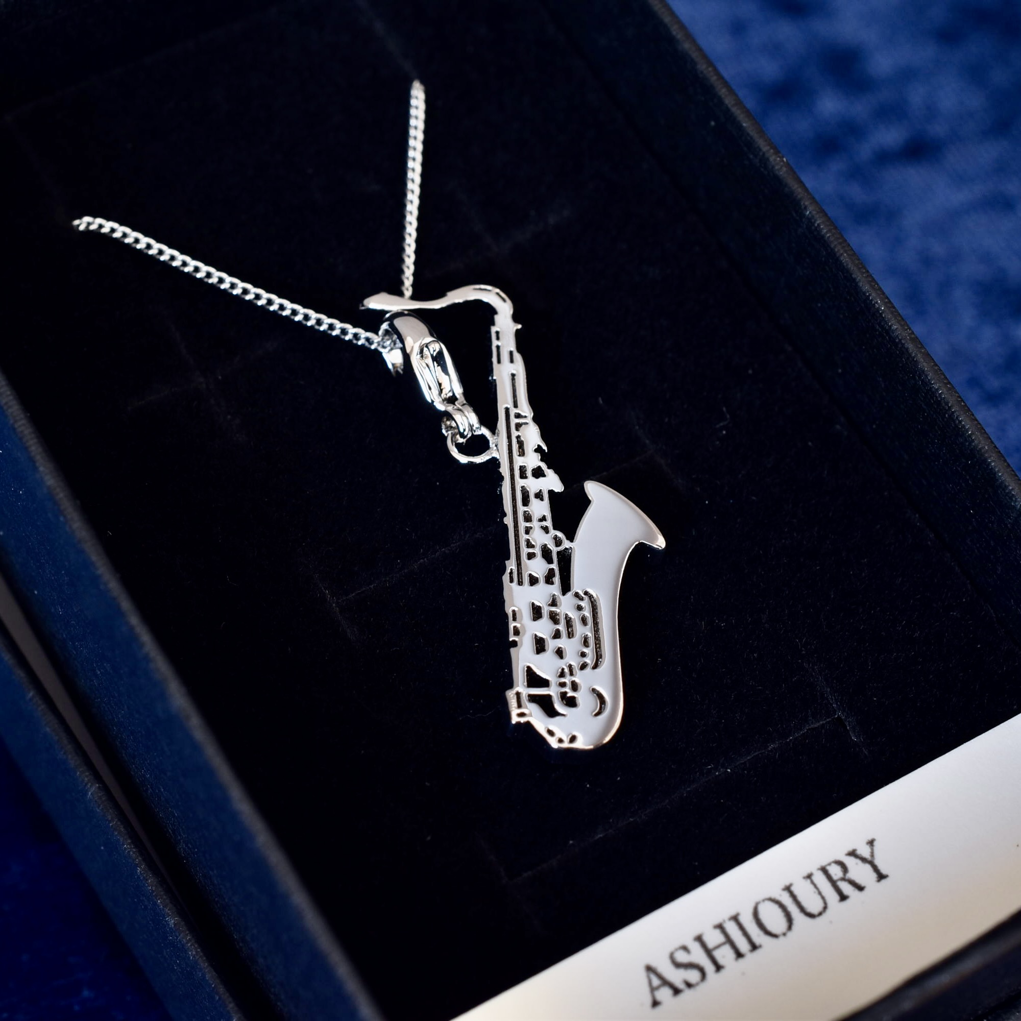 テナーサックス ペンダント