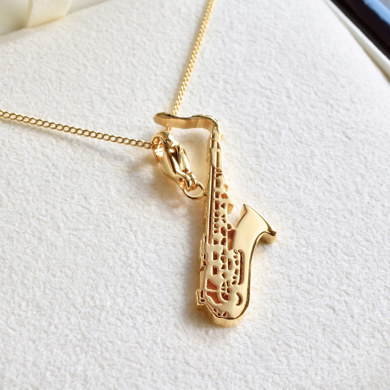 テナーサックス ペンダント